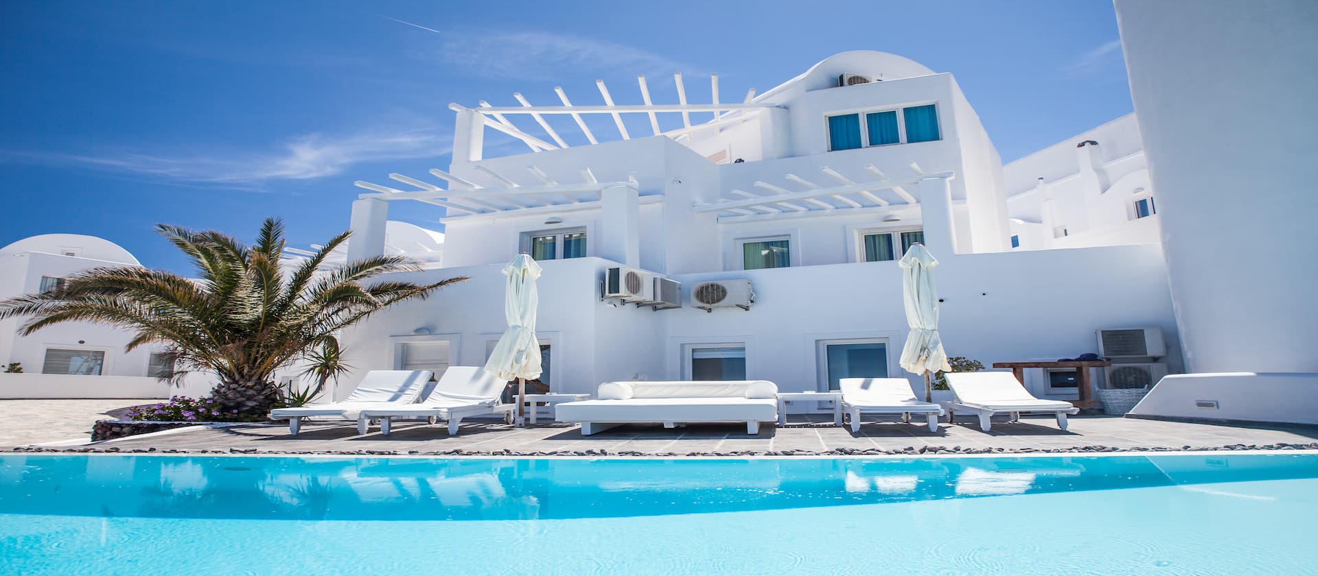 Canaves Oia Suites & Spa | Cliffside Elegance in Santorini